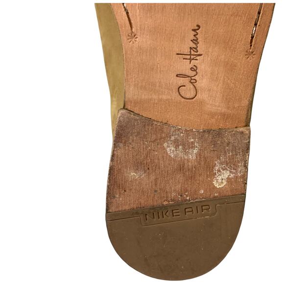 Cole Haan Women's Tan Suede‎ Loafers 10 Corp Light Academia Round Toe Slip On - Picture 10 of 12